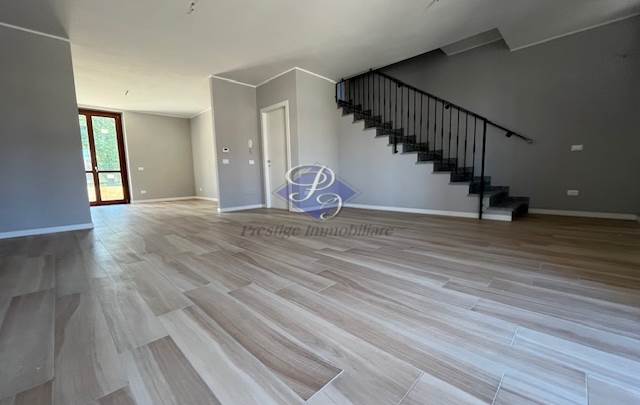 Porzione di Villa Bifamiliare